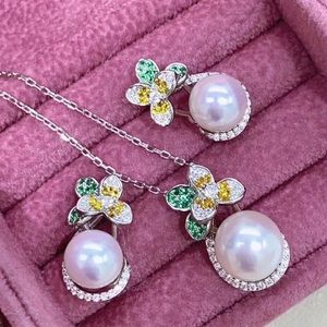 Great luster pearl pendant & earrings set in S925